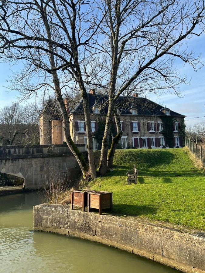 Maison Ichigo Voutenay-sur-Cure Esterno foto